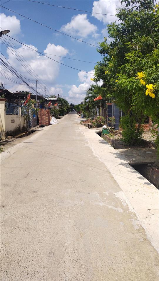 Khu đông dân cư. cách sân bay long thành 2km. cách ql 1a khu công nghiệp bàu cạn 2km