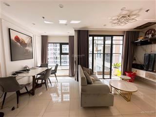 Bán căn 2 phòng ngủ diện tích 64m2 toà s201 full nội thất đẹp giá 5,4 tỷ.