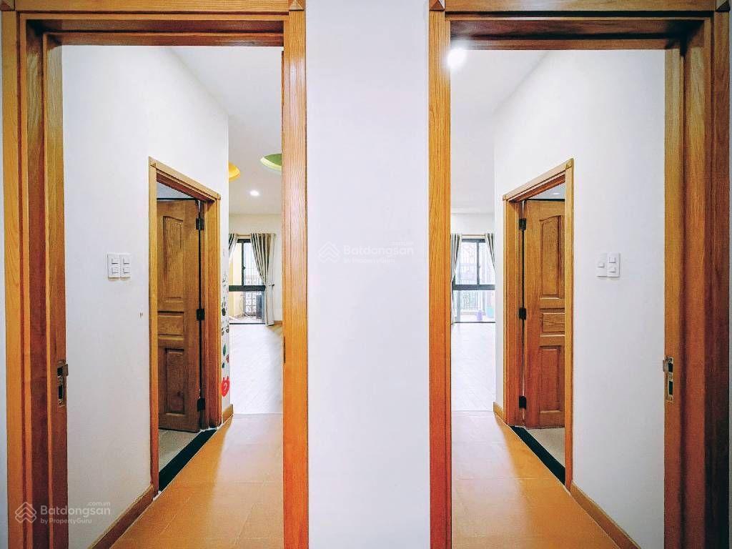 Nhà phố hiện đại 4 tầng f1.q8 nội thất cao cấp  sổ đẹp  ko qh  sát bên q1, 8 x12, giá 17,8 tỷ