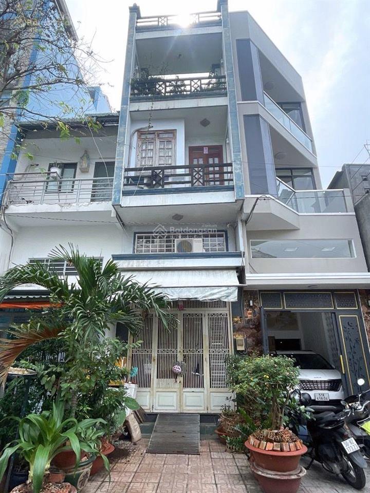 Bán nhà mặt tiền p4.q8 (phường chánh hưng), xe hơi ngủ trong nhà, 67m2, 4 tầng, giá 8,85 tỷ.