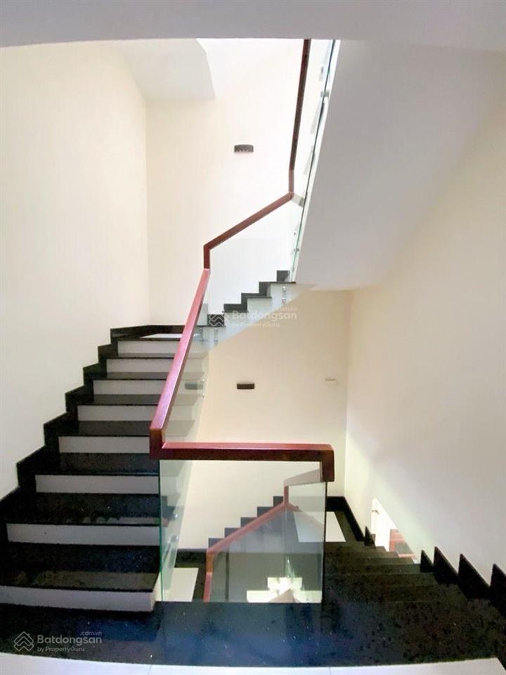 Nhà đồng bộ khu dân cư phú lợi, phường bình đông q8, đường 12m, 4 tầng, 5x22m, giá chỉ 9,9 tỷ tl