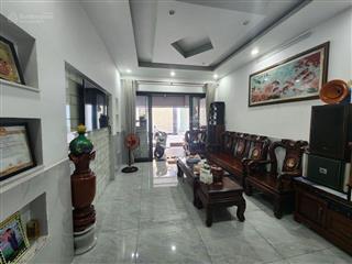 Bán nhà hẻm xe hơi quay đầu huỳnh tấn phát q7, vị trí siêu đẹp, 51.3m2, giá chỉ 5,95 tỷ.