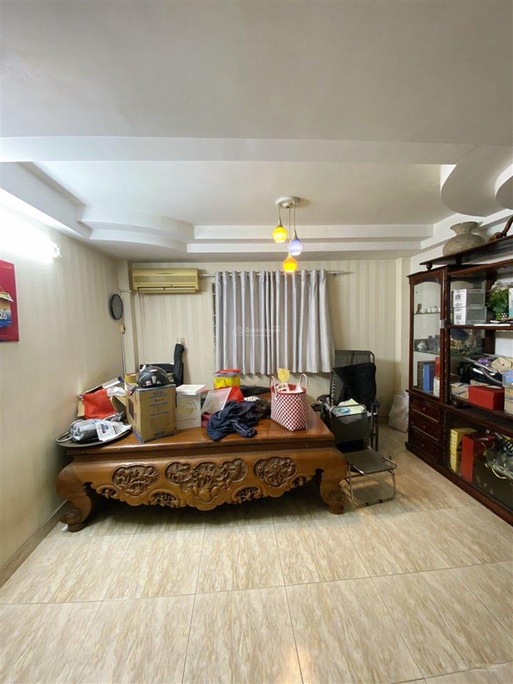 Mặt tiền đường 8m p4q8(chánh hưng),5 tầng, 4x15m 4 pn, 4 wc. cách siêu thị parc mall 300m, 11,95ty