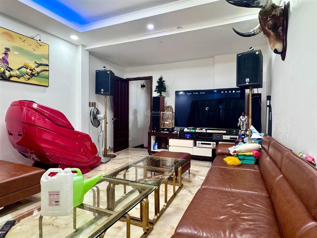 Biệt thự 4 tầng  dương bá trạc p1  q8  111m2  đường nhựa xe tải  vài bước qua q1, giá 16 tỷ
