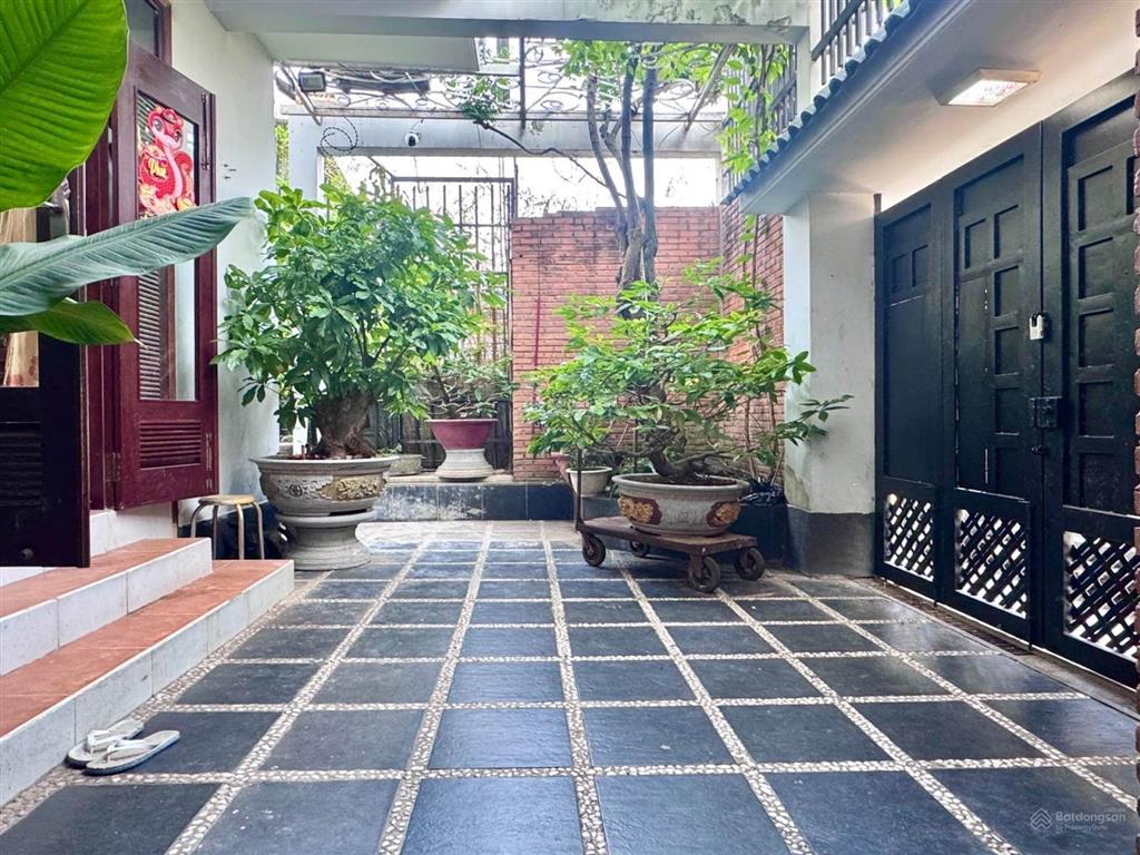 Biệt thự 4 tầng  dương bá trạc p1  q8  111m2  đường nhựa xe tải  vài bước qua q1, giá 16 tỷ