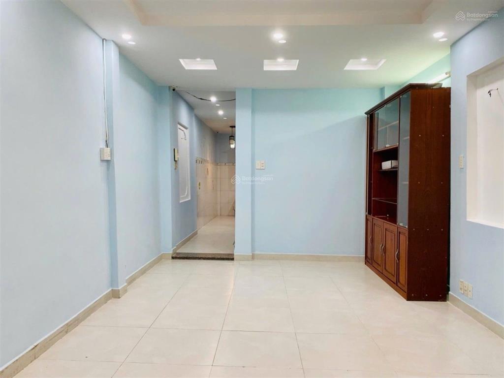 Bán nhà tạ quang bửu  âu dương lân, cách siêu thị parc mall 100m, 4 tầng, 48m2, giá 7,4 tỷ tl