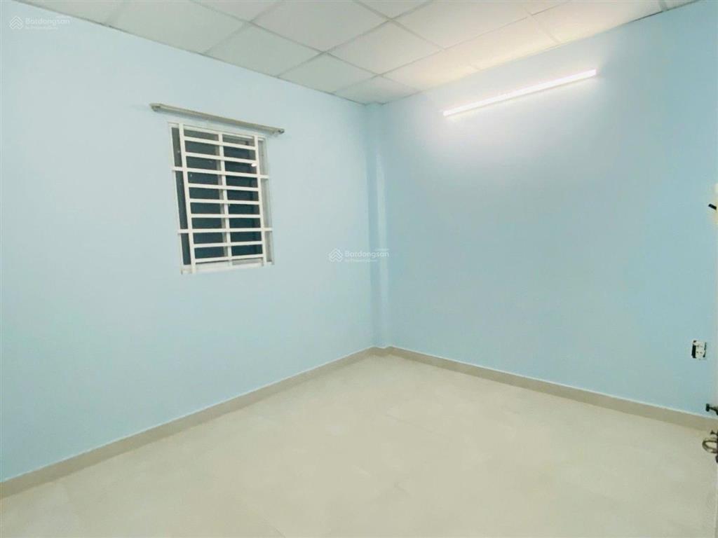 Bán nhà tạ quang bửu  âu dương lân, cách siêu thị parc mall 100m, 4 tầng, 48m2, giá 7,4 tỷ tl