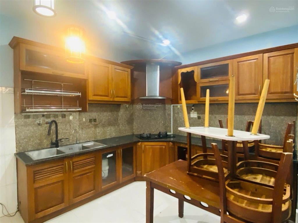 Bán nhà mặt tiền đường 10m khu phân lô đồng bộ, cách chợ phạm thế hiển 100m, 3 tầng, 47m2, giá 8,6