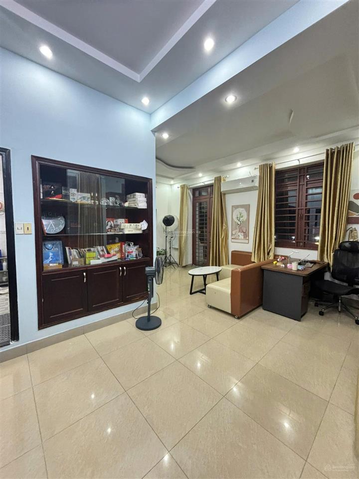 Q. 12 nhà shr góc 2 mặt tiền, nở hậu đường trần thị năm (chính chủ bán)