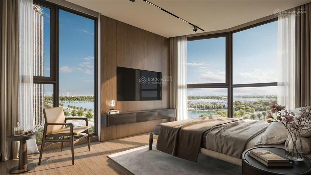 Bán gấp căn 1pn hướng đn duy nhất tòa m2 tầng đẹp số đẹp có hỗ trợ vay 24t, giá nhỉnh 5 tỷ