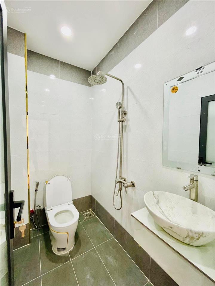 Giá chuẩn! nhà mới lê trực, bình thạnh giá 2tỷ240. nhà 38,5m2  có phòng ngủ trệt. sổ hồng riêng