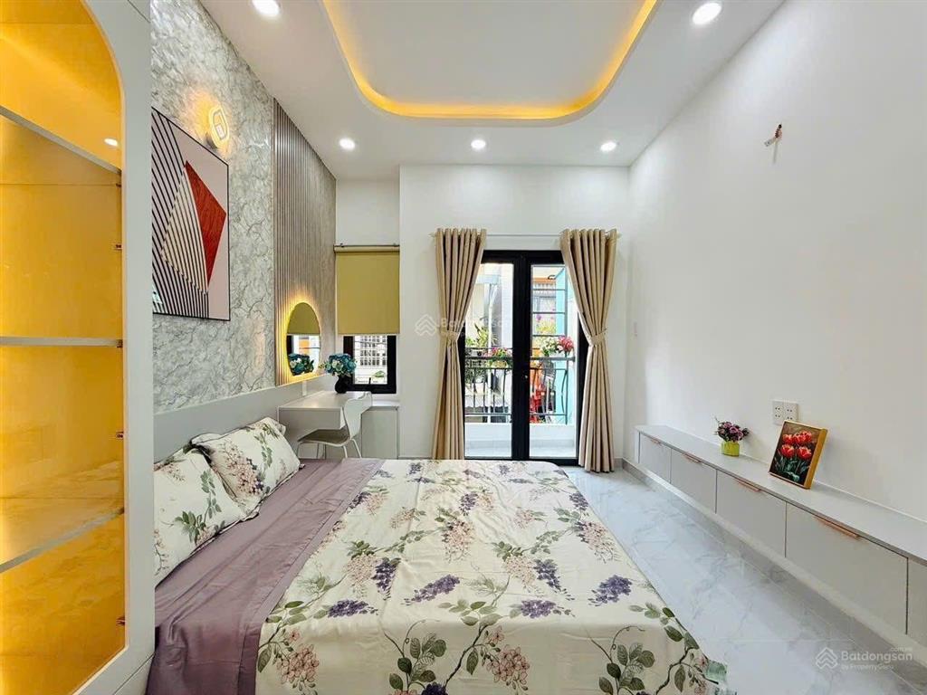 Nhà có phòng ngủ trệt! nhà 52m2 hoàng hoa thám, bình thạnh giá 3tỷ290. gần bv ung bướu. hẻm 6m