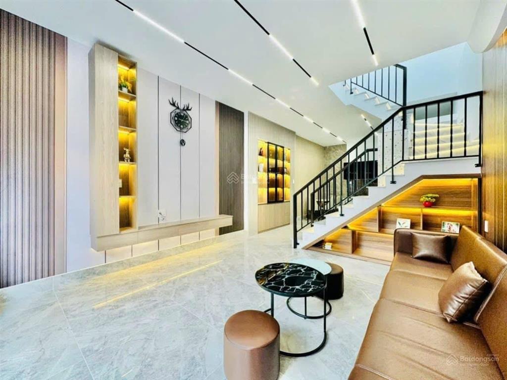 Nhà có phòng ngủ trệt! nhà 52m2 hoàng hoa thám, bình thạnh giá 3tỷ290. gần bv ung bướu. hẻm 6m