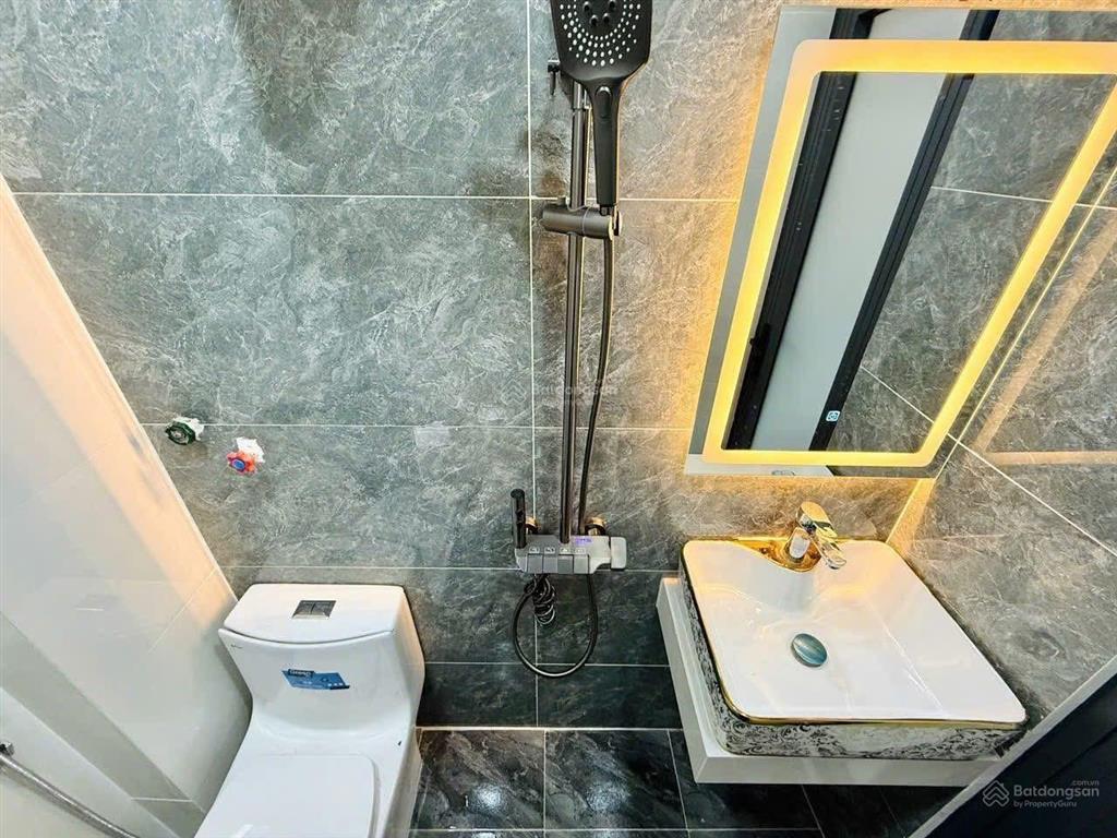 Nhà có phòng ngủ trệt! nhà 52m2 hoàng hoa thám, bình thạnh giá 3tỷ290. gần bv ung bướu. hẻm 6m