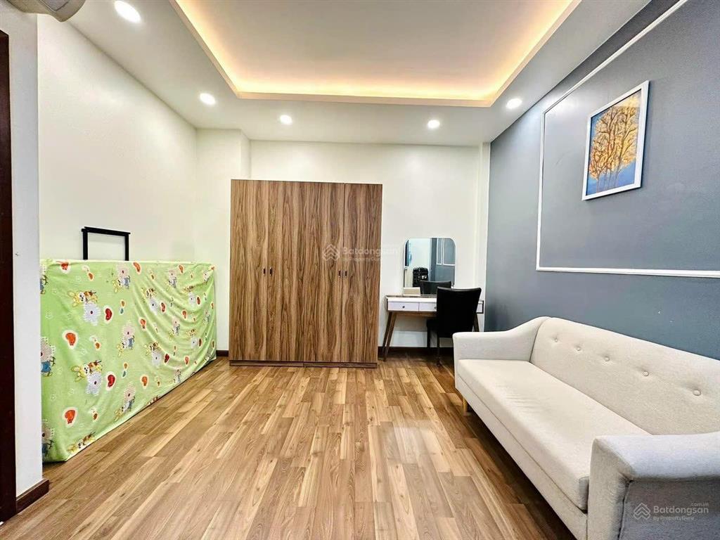 Bán nhà liền kề gigamall  nhà 40m2 đường số 17, hiệp bình chánh, thủ đức. giá 1tỷ890. hẻm xe hơi