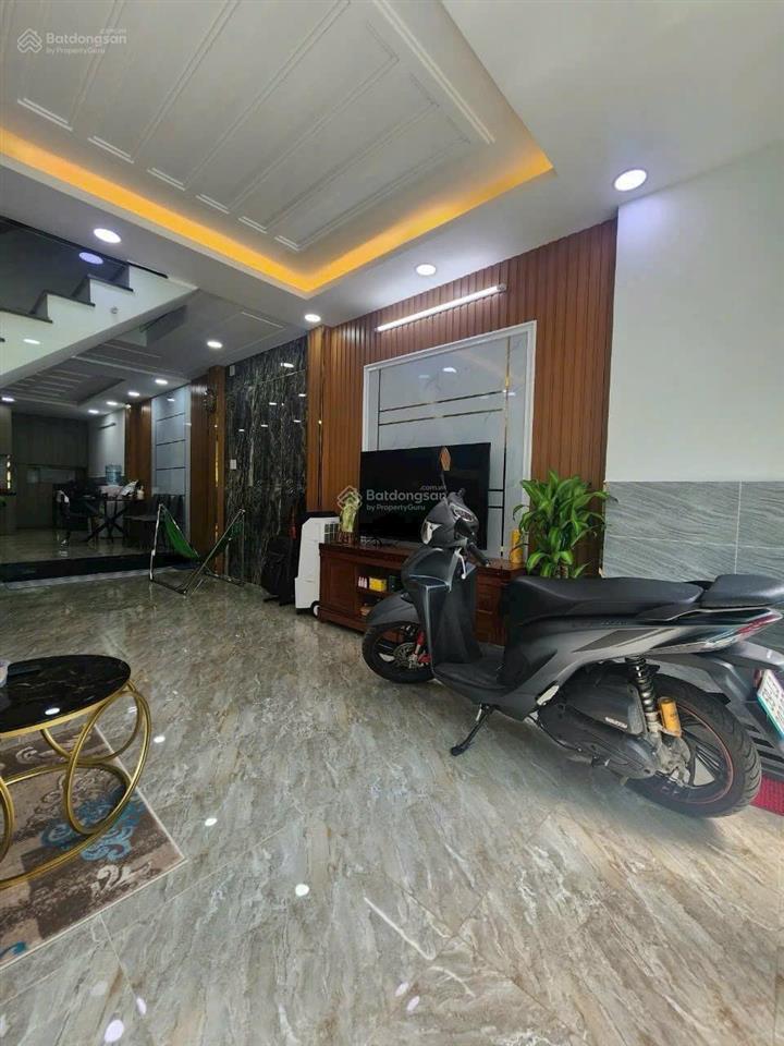 Bán nhà 56m2 đường hiệp bình, thủ đức  gần thpt hiệp bình. giá chỉ 2tỷ450. nhà 3 tầng, 3pn. có nt