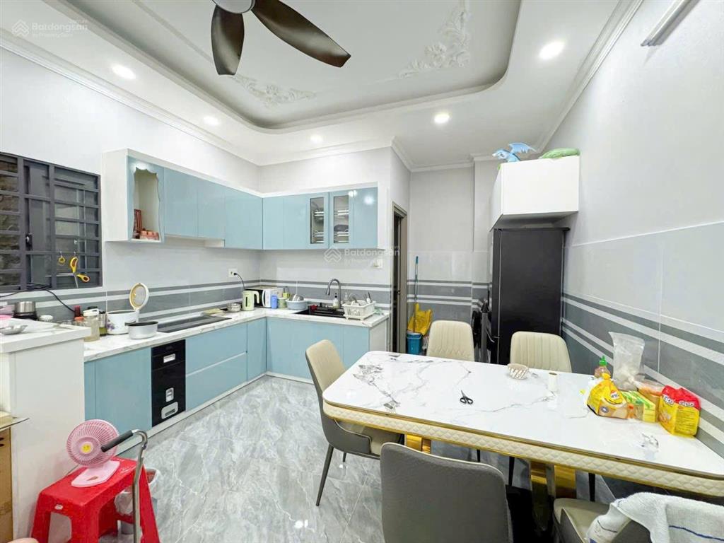 Ăn lễ lớn  nhà 52m2 bùi đình tuý, bình thạnh giá 2tỷ790. mua nhà tặng nội thất. kdc an ninh cao