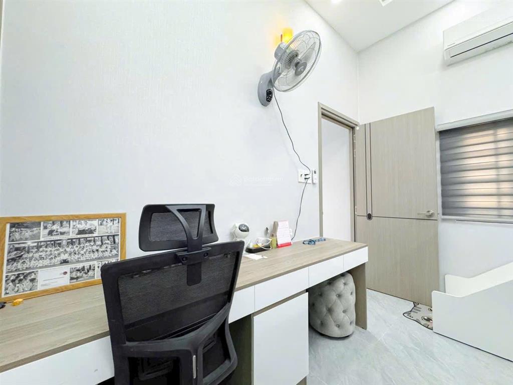 Ăn lễ lớn  nhà 52m2 bùi đình tuý, bình thạnh giá 2tỷ790. mua nhà tặng nội thất. kdc an ninh cao