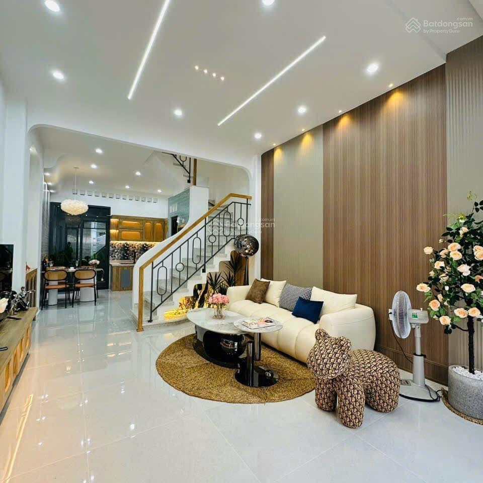 Chú hai bán nhà huỳnh văn bánh, phú nhuận. dt 44m2  3pn. đi sân bay chỉ 5p. hẻm 5m
