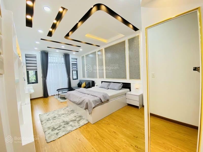 Tìm nhà 2,5tỷ phú nhuận  ở đây có  nhà 49,1m2 ngay trần kế xương. hẻm xe hơi. đủ pháp lý