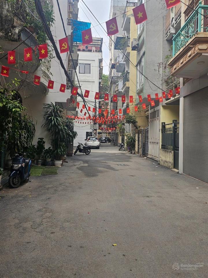 Bán gấp đất tại phố phùng chí kiên, tây hồ, 20,9 tỷ, 80 m2, sổ đỏ chính chủ, giao dịch ngay