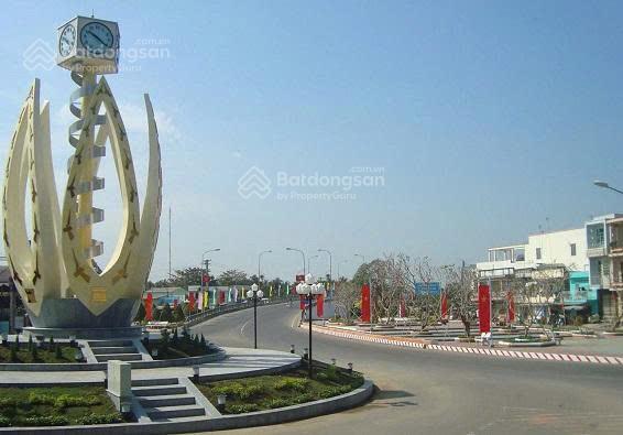 Bán đất mặt tiền đường số 5, thị trấn tiểu cần, trà vinh  4500m2 full thổ cư