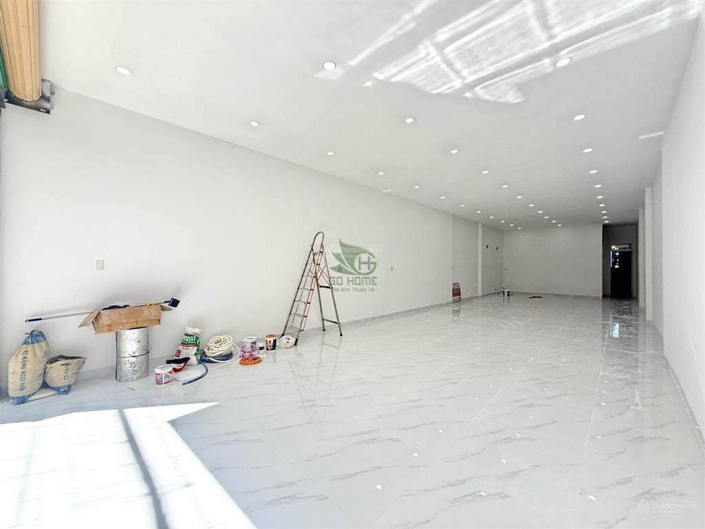 Mặt bằng riêng biệt mới 120m2 khu bàn cờ phước long giá 18 triệu/tháng