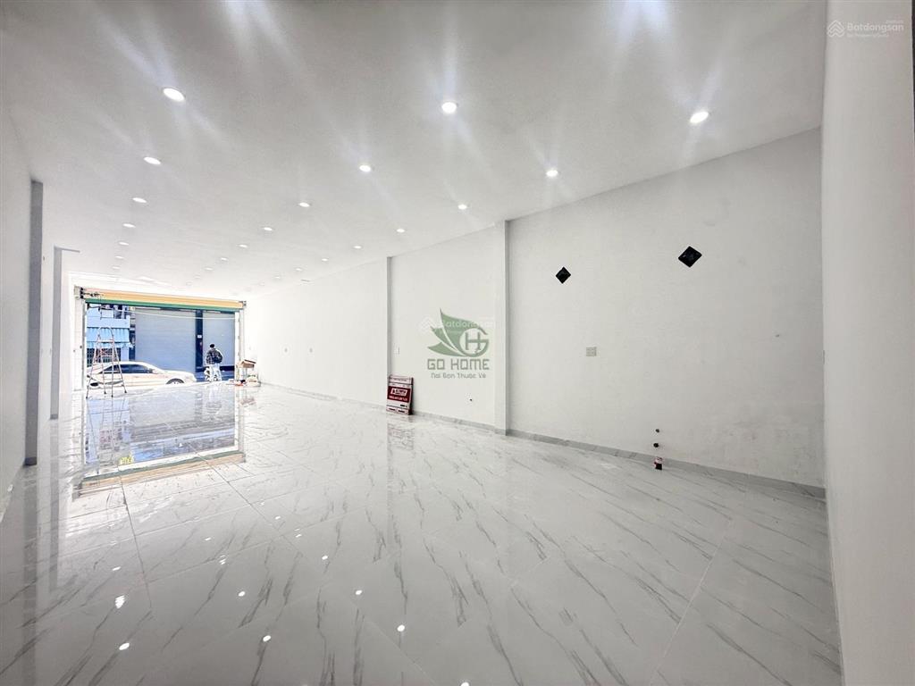 Mặt bằng riêng biệt mới 120m2 khu bàn cờ phước long giá 18 triệu/tháng