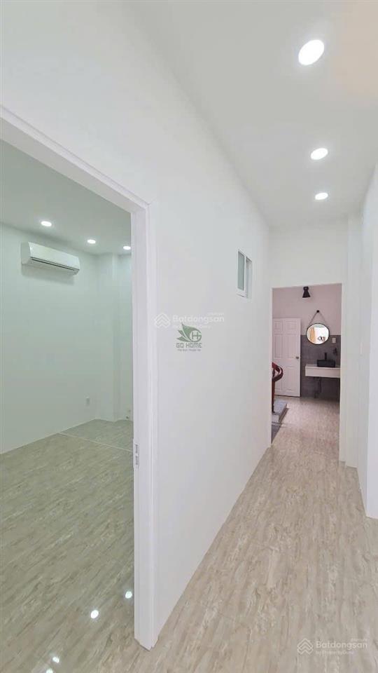 Cho thuê nhà ở kinh doanh 4 phòng gần biển giá 20 triệu/tháng