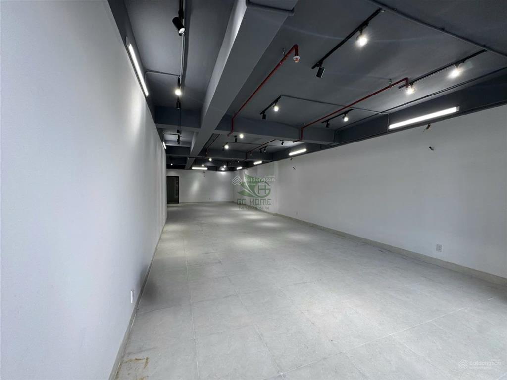 Shophouse ct3 vĩnh điểm trung 210m2 mặt đường chính giá 25 triệu/tháng