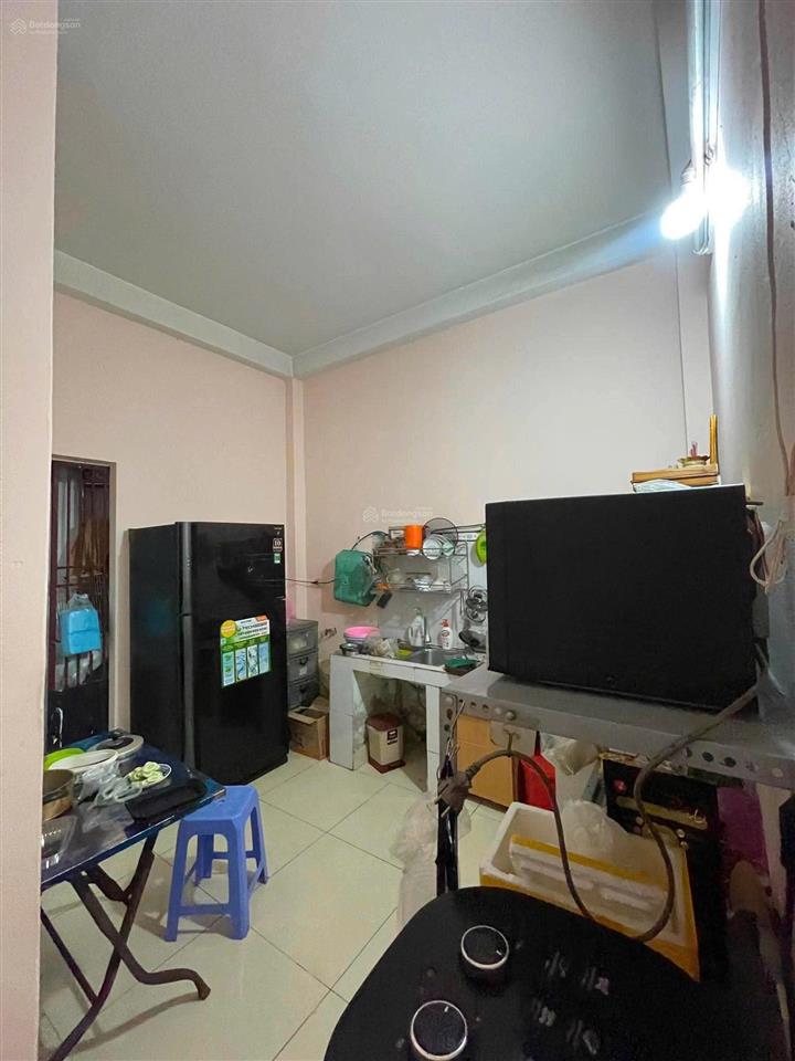 Nhà 2 tầng hẻm vf3 đỗ xuân hợp ngay ga metro bình thái