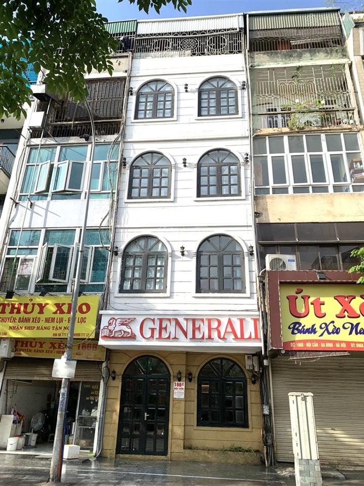Cho thuê nhà mặt phố đội cấn, hà nội