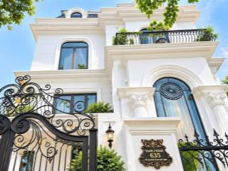 Bán biệt thự sao đỏ 200m2 sân vườn luxury  phạm văn đồng hải phòng | cạnh pearl river hotel