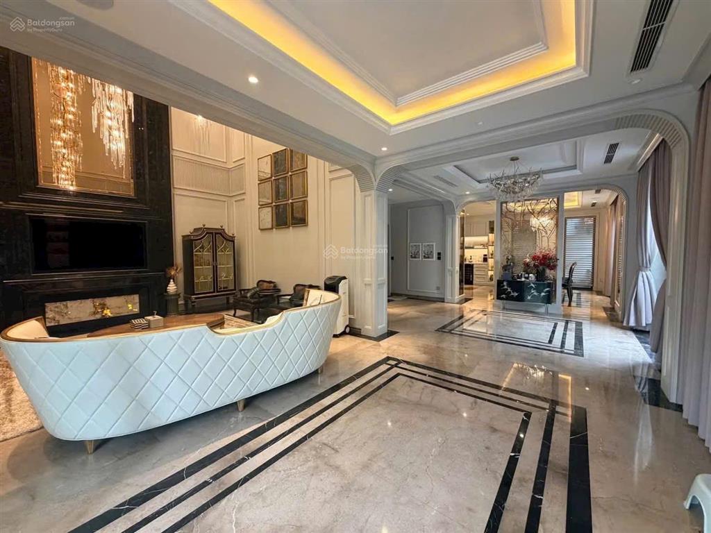 Bán biệt thự sao đỏ 200m2 sân vườn luxury  phạm văn đồng hải phòng | cạnh pearl river hotel
