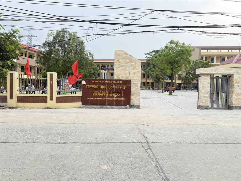 Siêu phẩm nhà 3 tầng mặt đường kinh doanh, gần chợ cốc thượng, xã quảng bị, hà nội