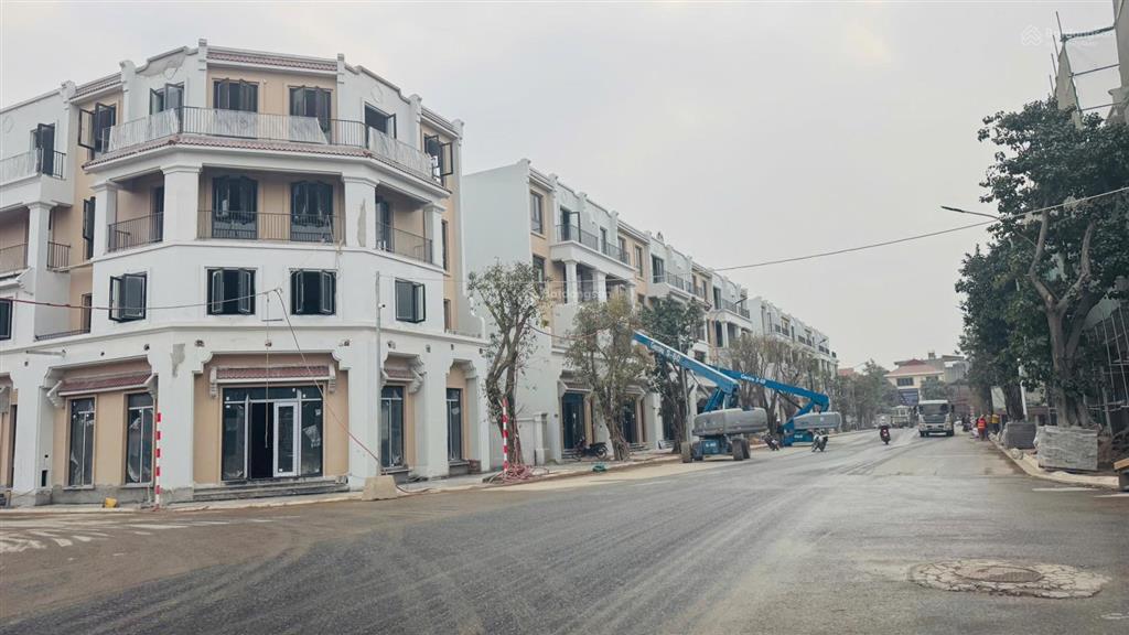 Bán biệt thự vinhomes wonder city, 18,3 tỷ, 104m2, 4 tầng, hướng đông nam
