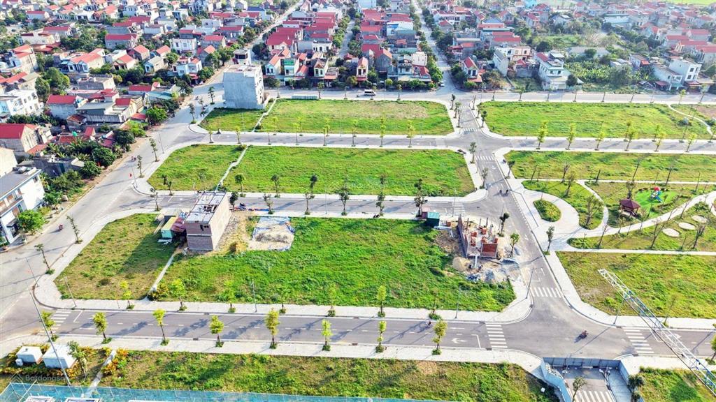 Bán shophouse nghi sơn central park, 4,5 tỷ, 120m2, 4pn, 3wc, hot! uy tín