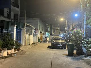 Nhà hxh  1/ huỳnh tấn phát  dt 4 * 18m  sổ riêng  kdc  hẻm thoáng  6.x tỷ tl.