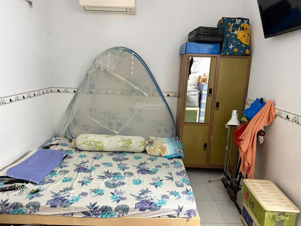 3 tầng  lô nhì bùi văn ba  ngag 5.17m  hxh  10pn  dòng tiền 10tr/1tg  sổ riêng  8.x tl