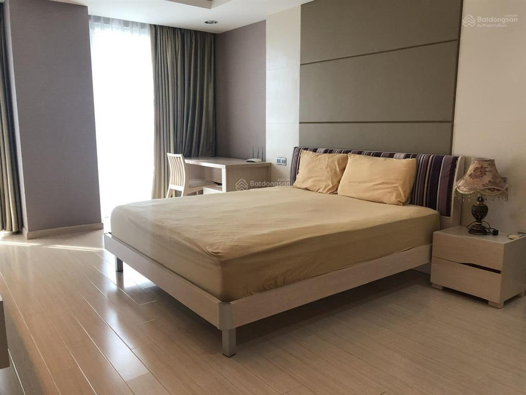 Chuyển nhượng căn hộ 2pn tầng đẹp, nội thất xịn xò  0989 628 ***