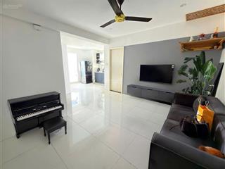 Căn gó tòa b9 đại kim.mặt phố nguyễn cảnh dị.62m2 2 ngủ 2 ban công. view thoáng đẹp. full nội thất