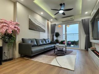 Chủ nhà cần bán gấp căn hộ tòa ecolife tây hồ 3pn2vs  căn góc  slot xe  giá thỏa thuận