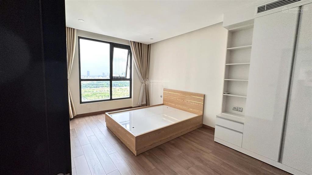 Bán nhanh căn hộ cao cấp tòa 6th element 2pn2vs  slot xe  full đồ  giá thương lượng