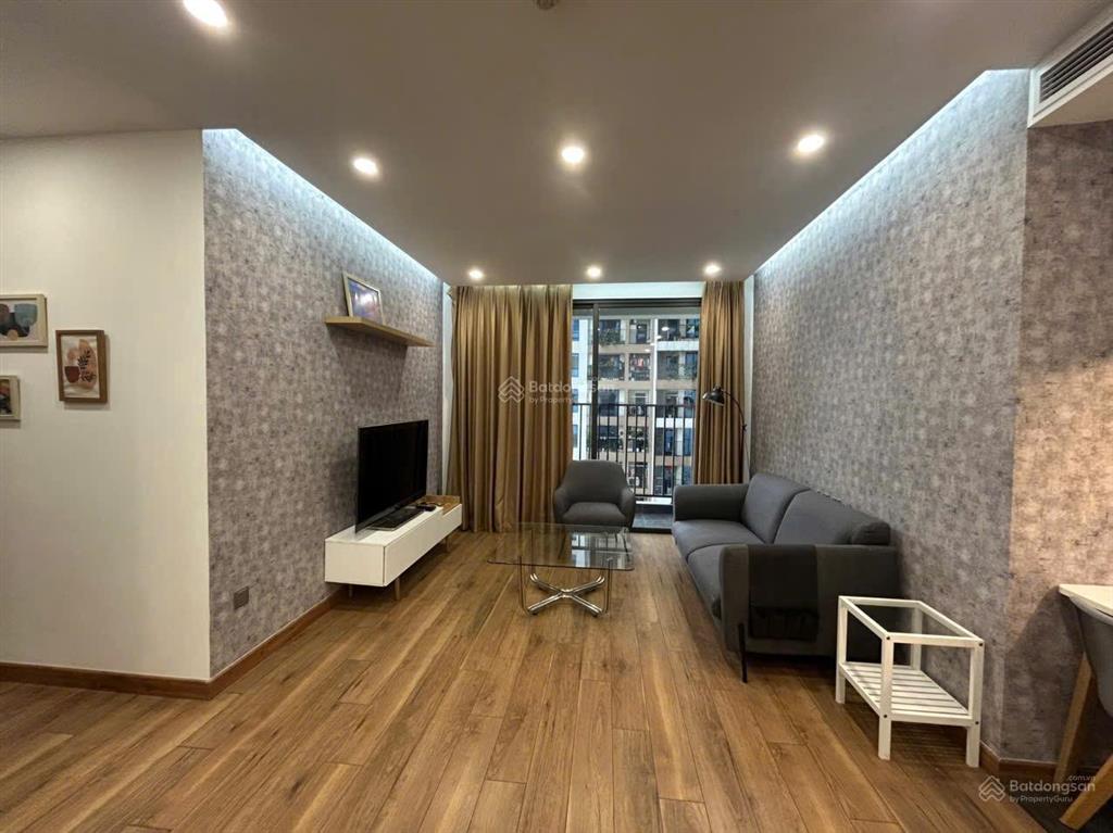 Cho thuê căn hộ đẹp toà 6th element dt  83m2pn2vs  tầng đẹp  full nội thất  giá rẻ