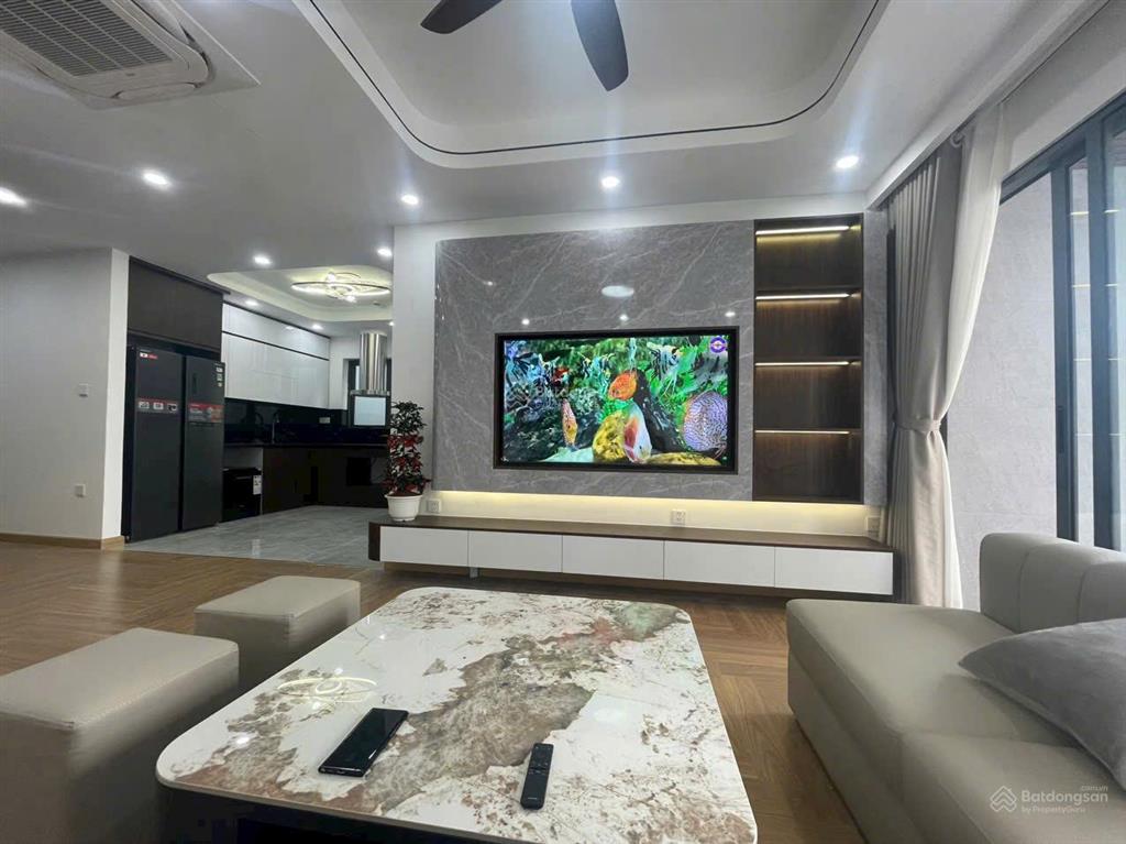 Cần bán nhanh căn hộ tòa ecolife tây hồ 2pn2vs  tầng trung  view hồ tây đẹp  giá rẻ