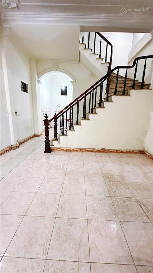 Chính chủ cho thuê nhà riêng 3pn, 2wc, 77m2 tại ngõ 198, vĩnh hưng, 8 triệu vnd