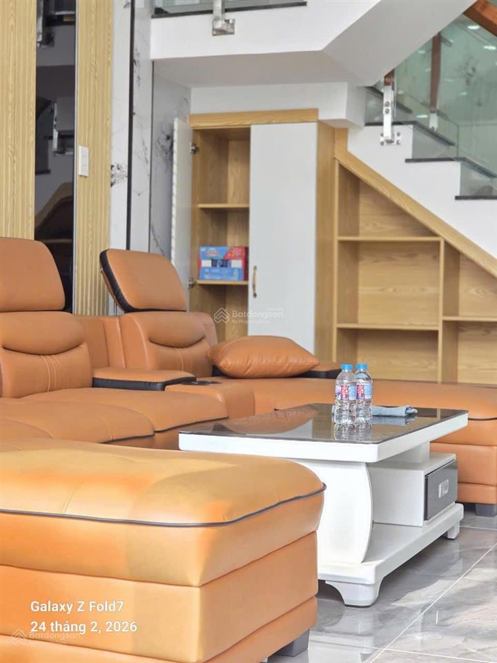 Chỉ 2,49 tỷ bán nhà phố mới 5,2m*23m gần chợ đêm nguyễn văn dương đức hoà long an