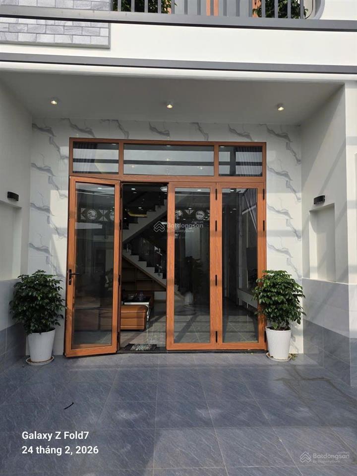 Chỉ 2,49 tỷ bán nhà phố mới 5,2m*23m gần chợ đêm nguyễn văn dương đức hoà long an