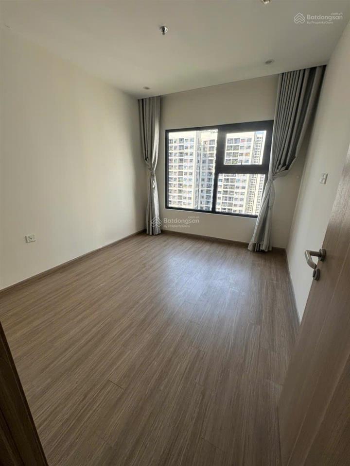 Bán căn hộ 2pn 59.5m2 chỉ 2,67 tỷ sổ sẵn  dự án vinhomes grand park