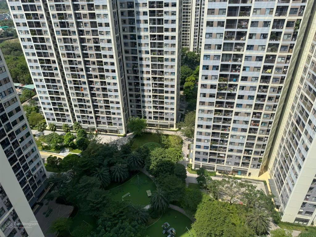 Bán căn hộ 2pn 59.5m2 chỉ 2,67 tỷ sổ sẵn  dự án vinhomes grand park
